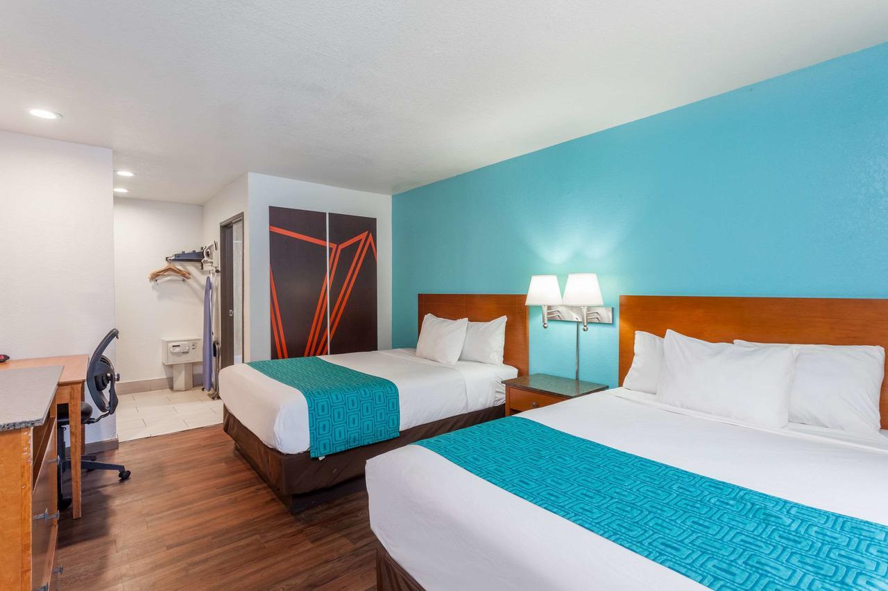 Howard Johnson By Wyndham National City/San Diego South Luaran gambar