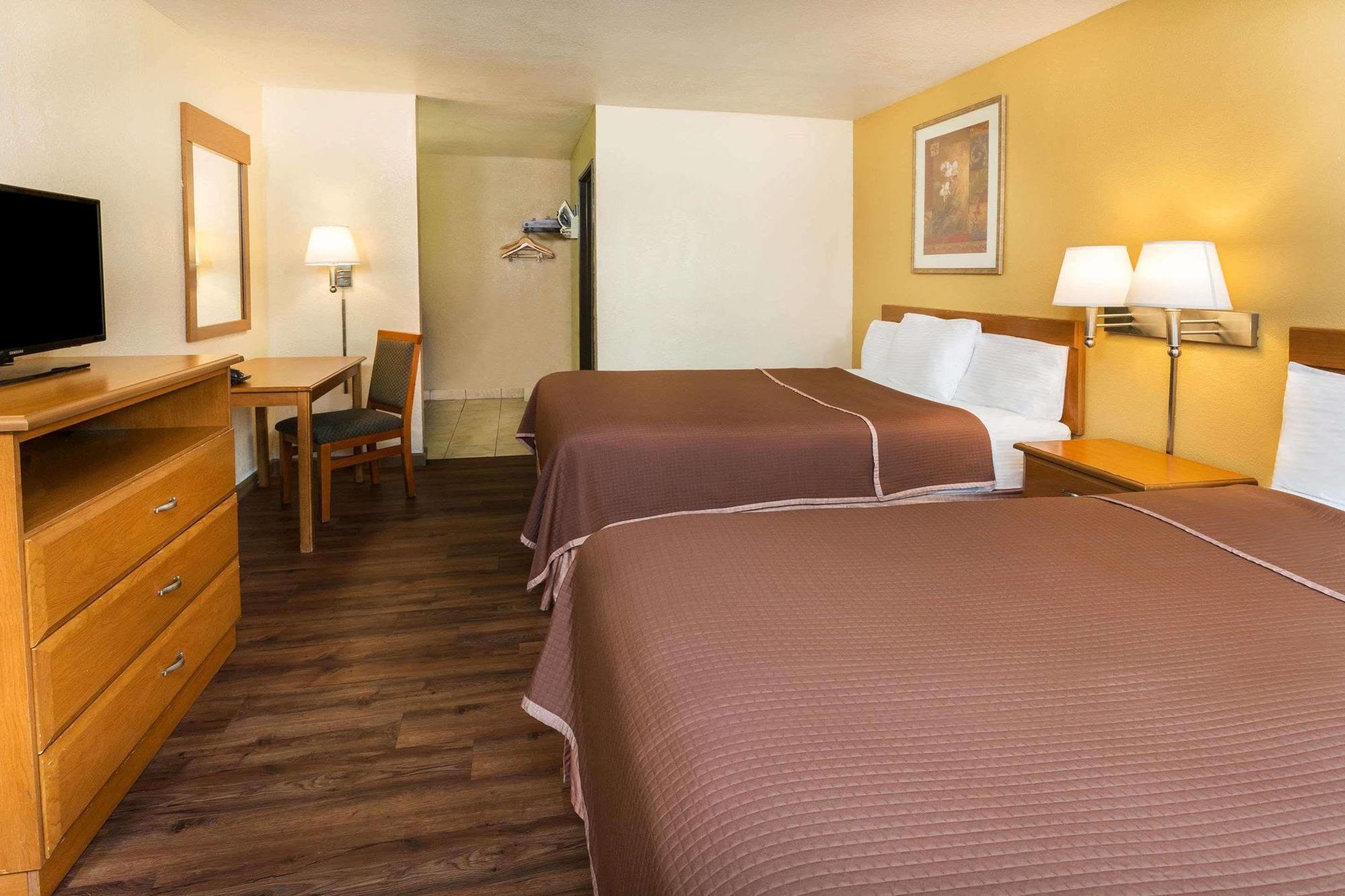 Howard Johnson By Wyndham National City/San Diego South Luaran gambar